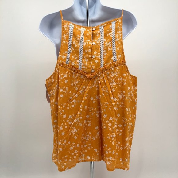 Maeve Yellow Floral High Neck Tank Top | Perfect for All Seasons - Picture 3 of 3